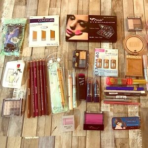 50+ makeup lot cover girl Mary-Kate Milani Revlon